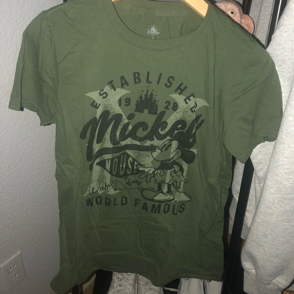 mickey graphic tee